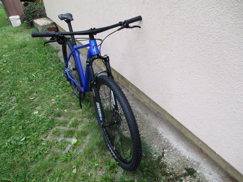 Nové 29" kolo ROZZO BOOST, vzduchová vidlice Suntour XCR, osazení Shimano Deore 1x12, pevné osy