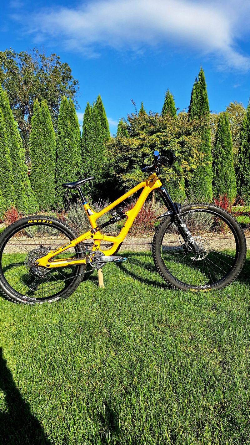 Yt Capra core 3 MX 2024 