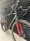 Gravel CUBE Nuroad Pro C:62 Karbon - Shimano GRX800 1x11 - Brzdy GRX - pevna osa - 9,2Kg