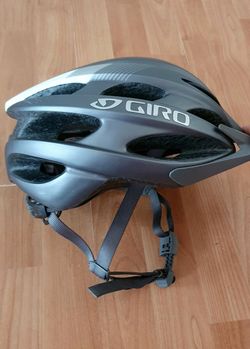 Giro REVEL Mat Titanium Silver helma