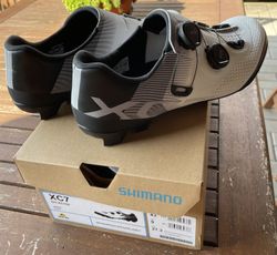 Tretry SHIMANO SH-XC702 White vel.43