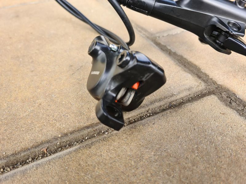 Shimano MT200 komplet