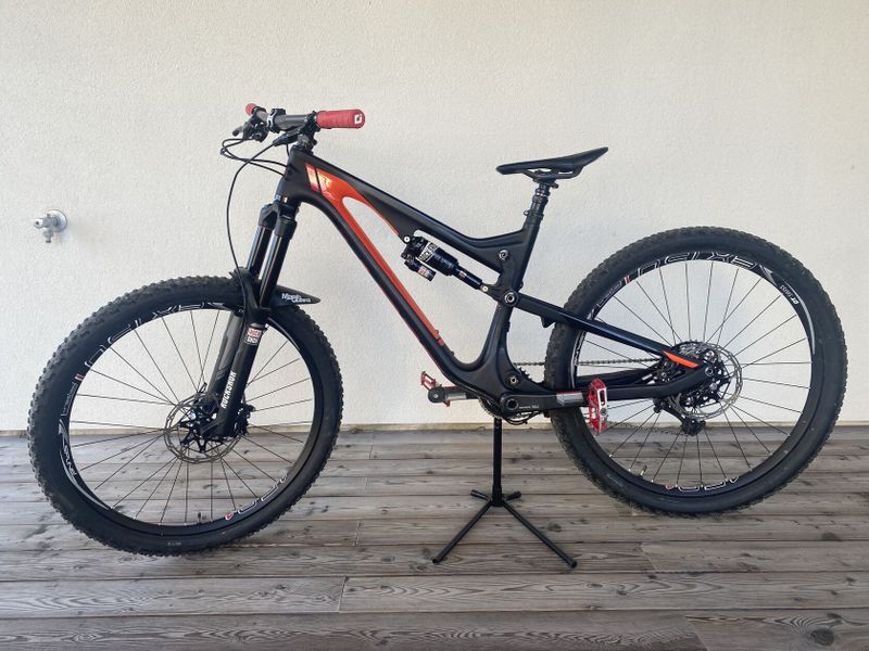 Enduro/Trail Scott GENIUS LT 700 TUNED vel M pouze 12,4 kg 