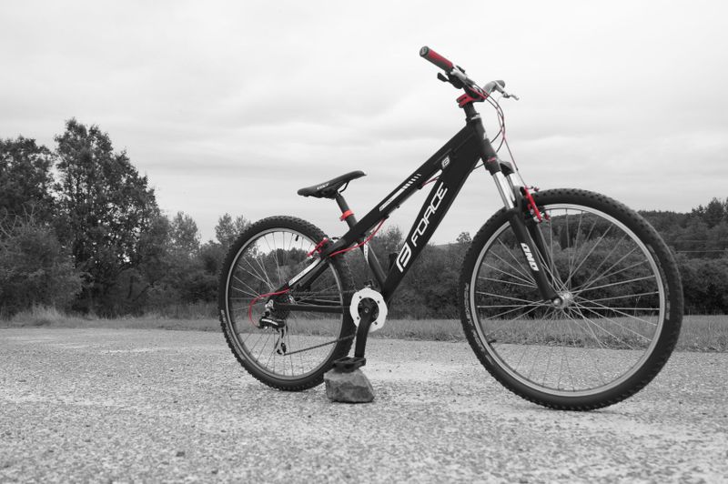 MTB/DIRT FORCE, 26" - kontakt email 