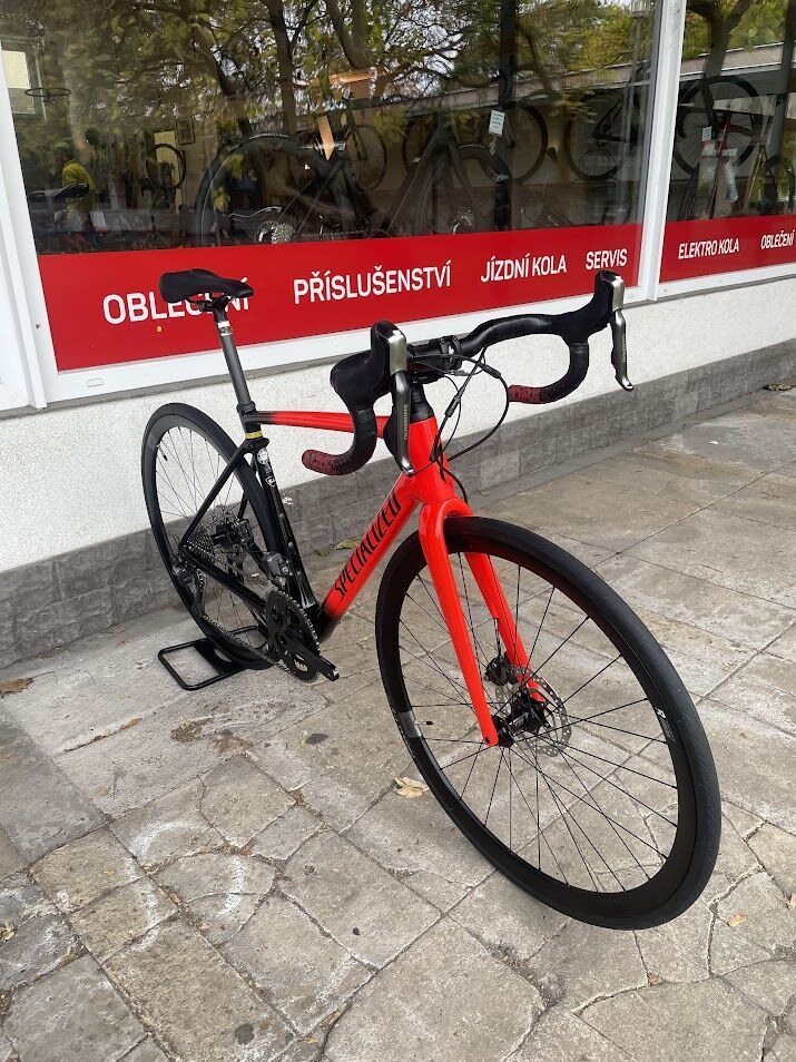 Specialized Roubaix Sport