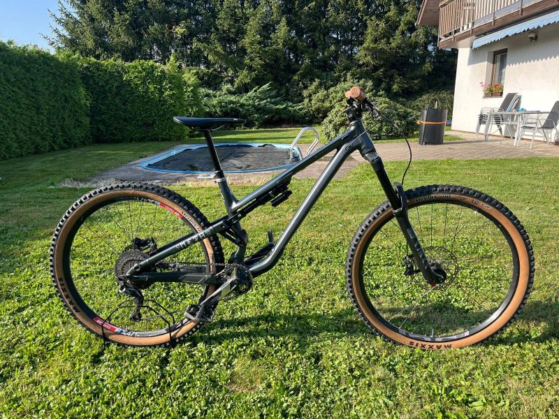 Commencal meta 