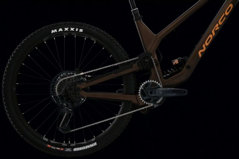 NOVÉ!! NORCO Range C2 Brown 29 vel. L, 170/170mm, CARBON, DOŽIVOTNÍ ZÁRUKA!! SLEVA 56.000,-