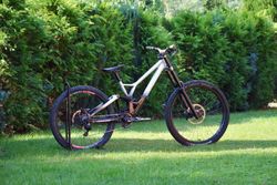 Specialized Demo Expert 2022 S4