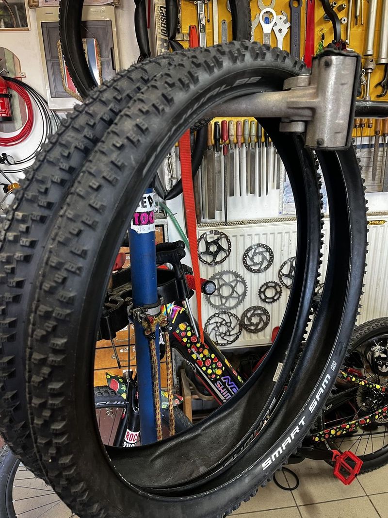 Schwalbe Smart Sam 27.5” 2.35