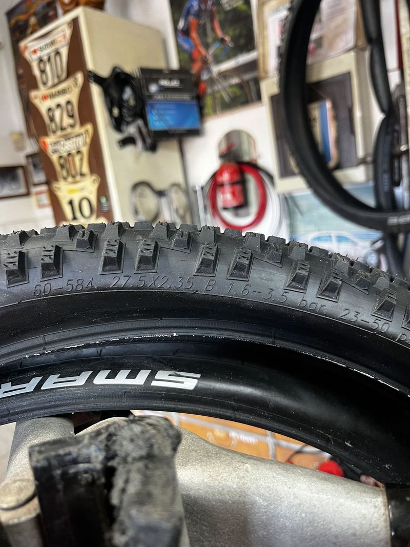 Schwalbe Smart Sam 27.5” 2.35