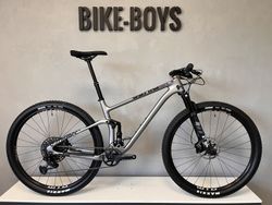 Nové kolo NS Bikes Synonym RC 2