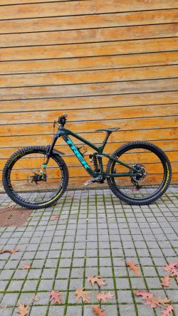 Trek Slash 9.8 Enduro