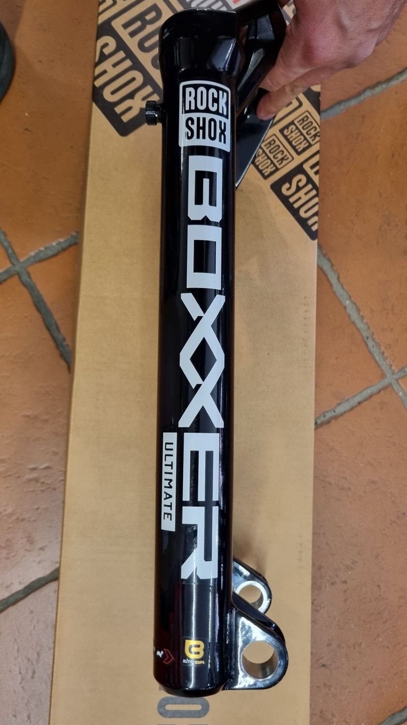 prodám nové spodní nohy RockShox Boxxer Ultimate