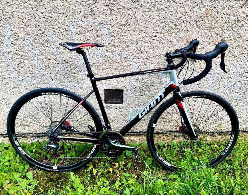 Giant Defy vel. M/L