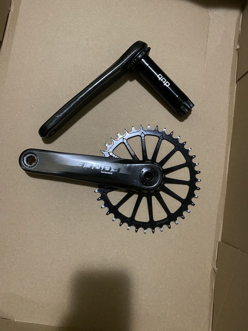 Sram force D1 