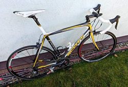 SCOTT ADDICT R1