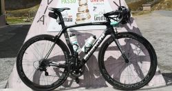 Bianchi Oltre XR1 Campagnolo Bora One, Campagnolo Chorus, kompletní servis v Bikeinvest