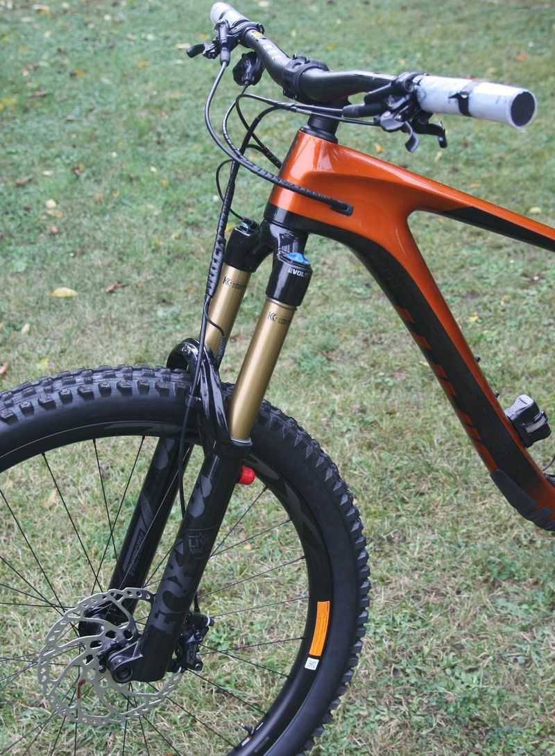 GIANT Reign Advanced Pro 29 1 – závodní 29 trail/enduro kolo s karbonovým rámem – NOVÉ