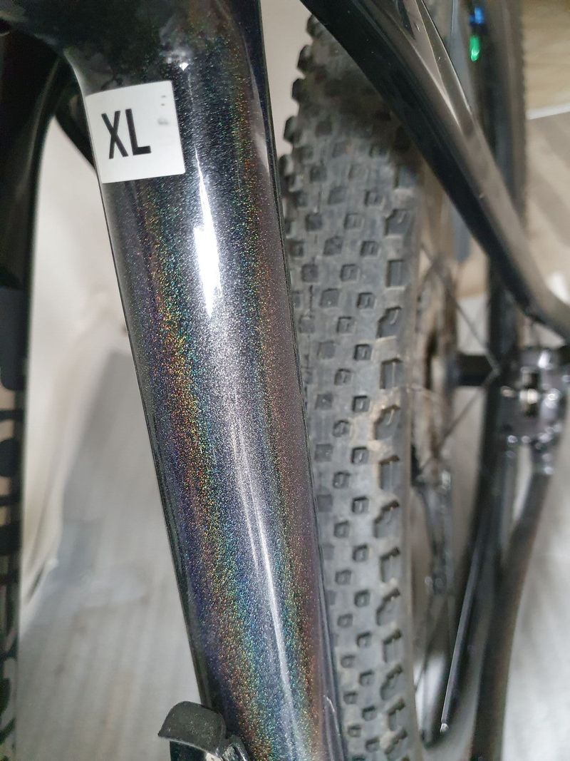 Procaliber 9.8 2022 Dark Prismatic/Trek Black - XL pc 112000, Kč 