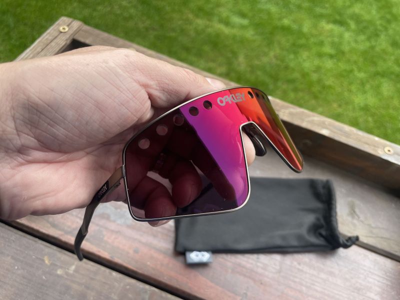 Oakley Sutro Ti Sweep 2varianty