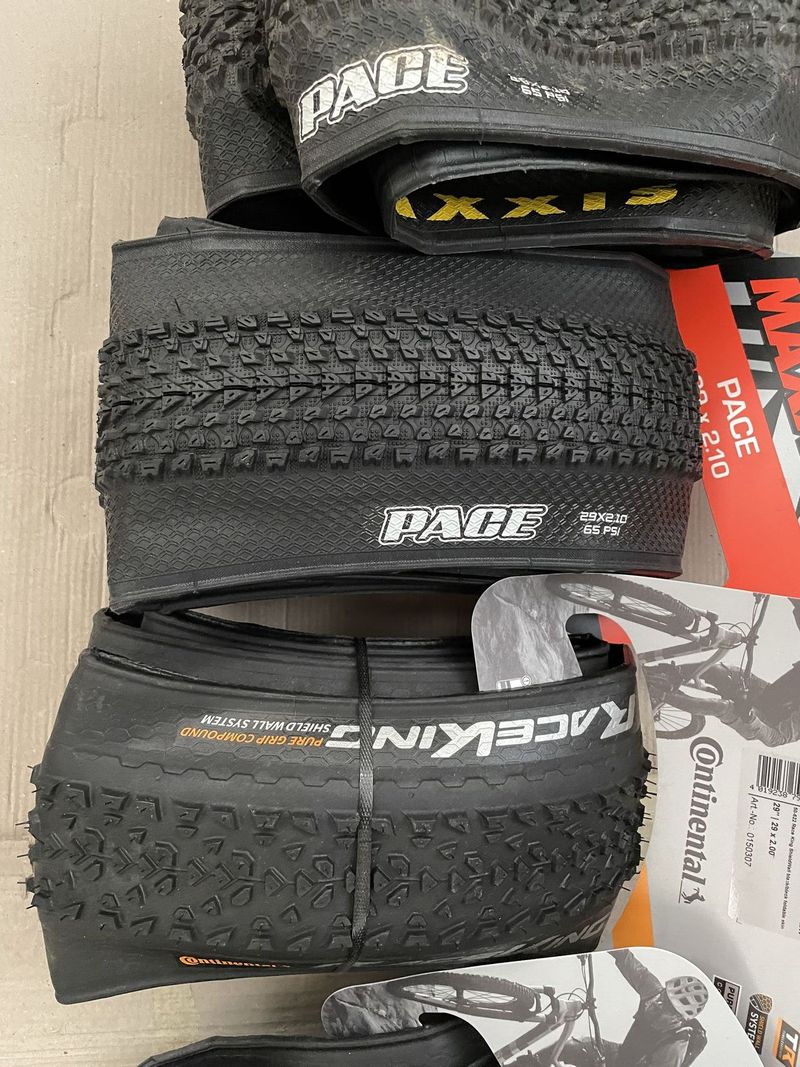 Plaste Continental,Maxxis