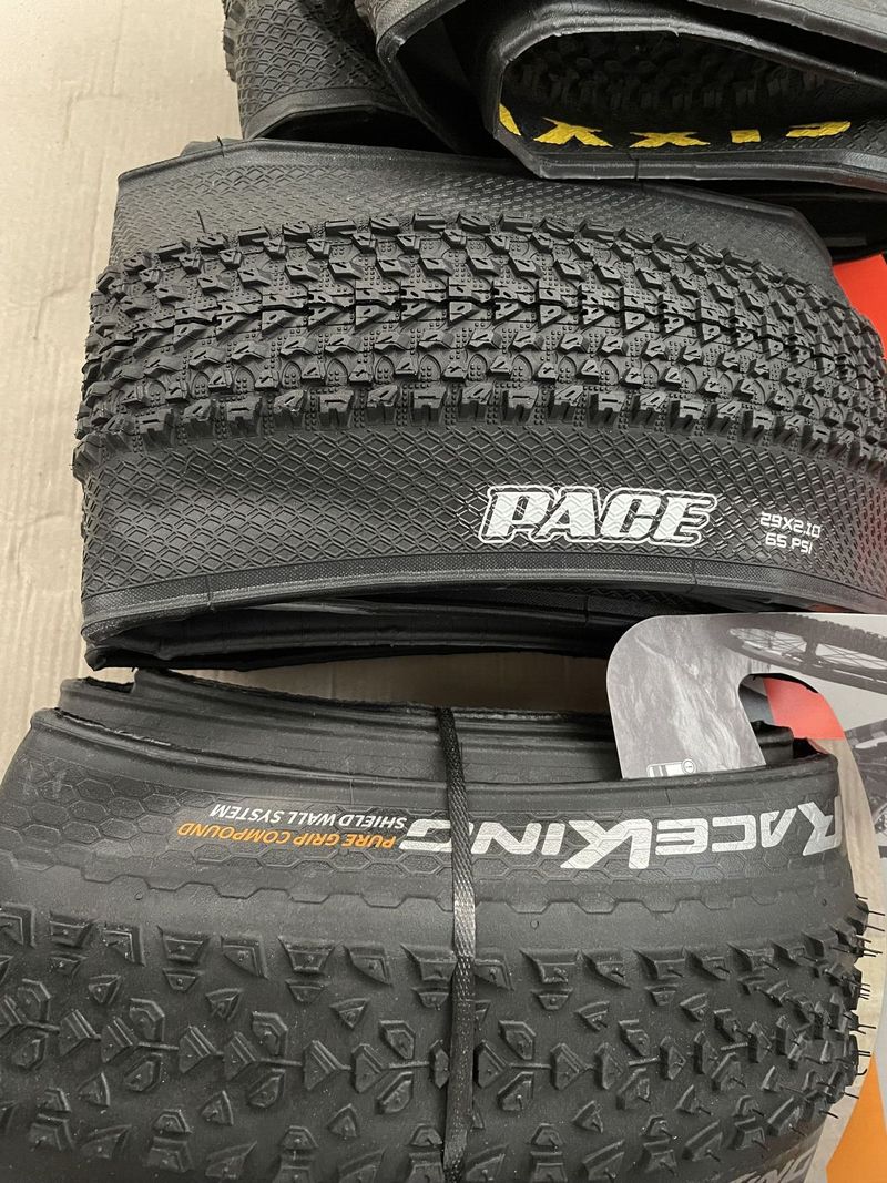 Plaste Continental,Maxxis