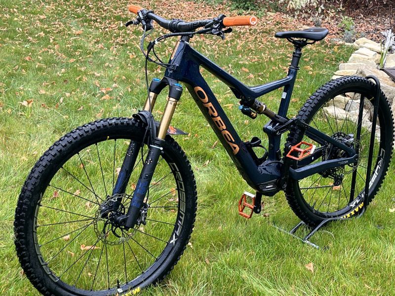 Prodám ebike ORBEA RISE M10