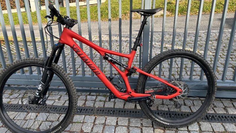 Specialized stumpjumper comp, 2023, vel. S5, karbon, 800km 