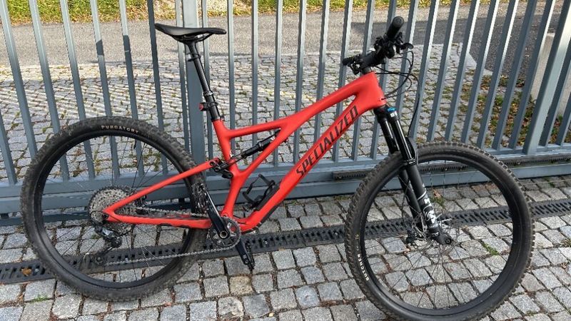 Specialized stumpjumper comp, 2023, vel. S5, karbon, 800km 