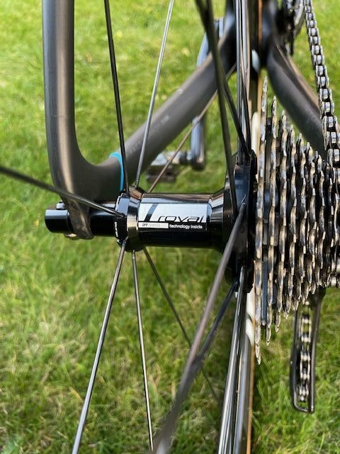 Specialized Tarmac PRO Race na elektrickém řazení Ultegra DI2 - vynikající stav