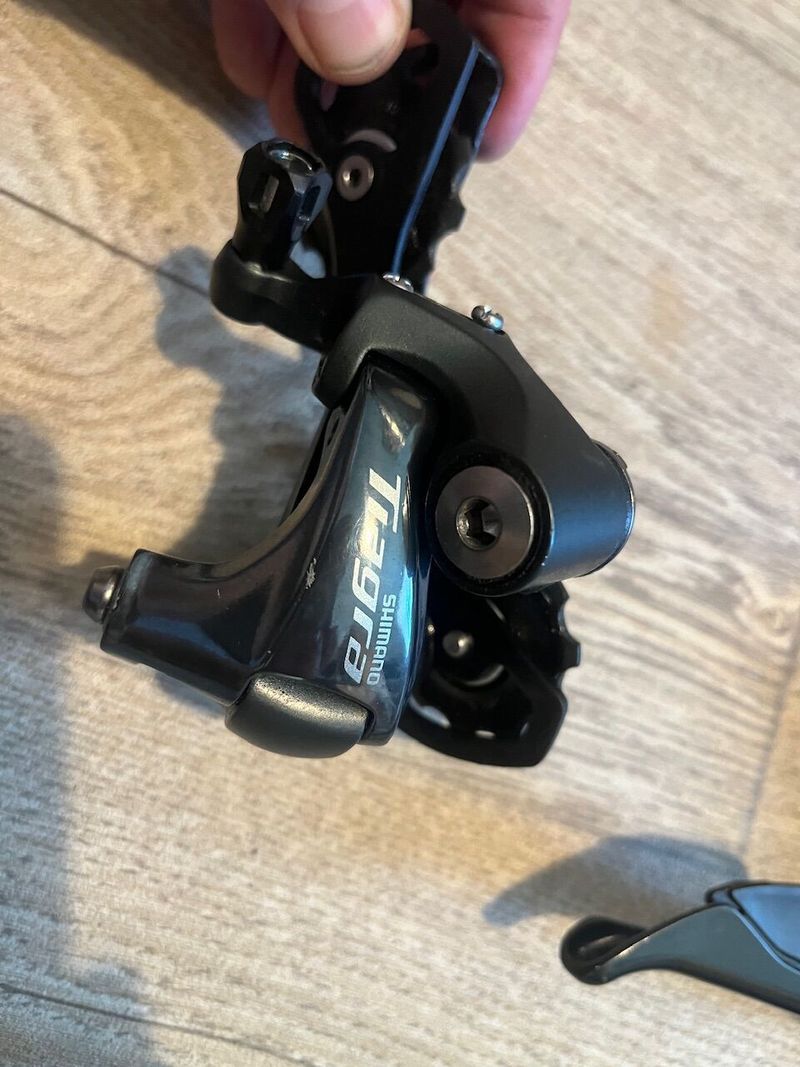 Řadicí sada Shimano Tiagra typ 4700 2x10s