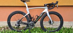 Pinarello dogma F 