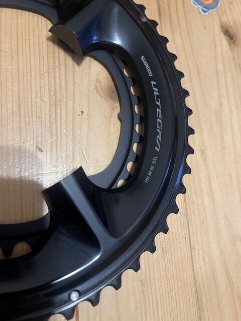 kliky Shimano Ultegra FC-R8100 175mm, škráblé, NOVÉ