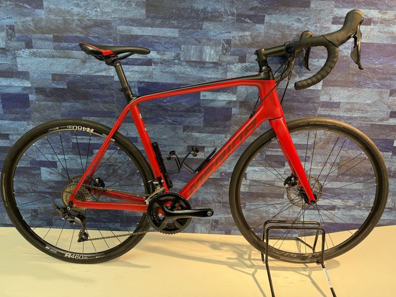 Rozvoz po ČR - Merida SCULTURA 5000 carbon DISC- L - 56 cm pro postavy 182 - 188 cm (kolo č. 216)