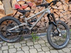 Commencal Clash 20