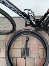 Gravel Cannondale na Shimano "105" 2x11sp. Hydraulické kotouč. Brzdy, rovná řídítka, vel. M