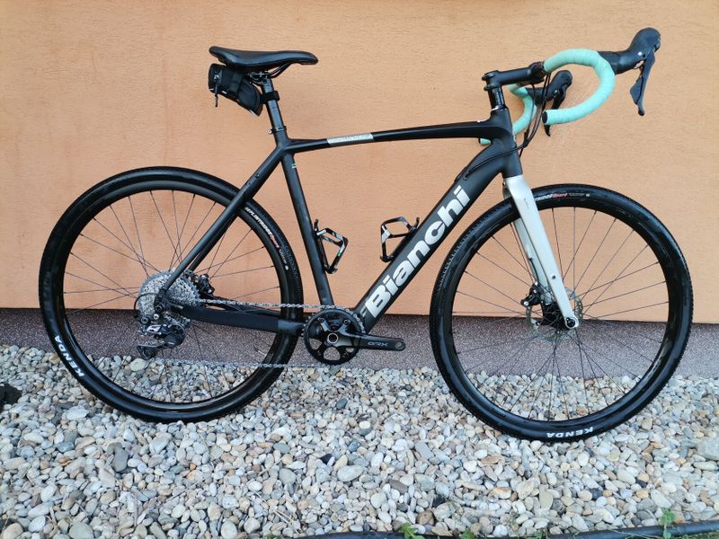 Bianchi e-Allroad impulso 