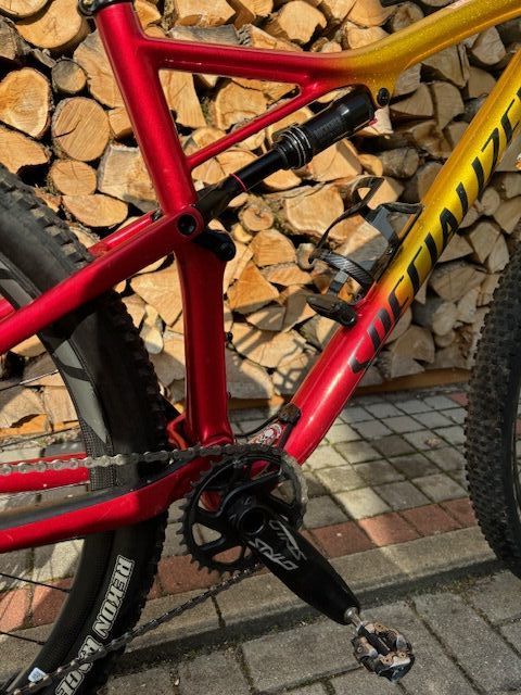 Specialized EPIC Expert 2018 - celokarbon 