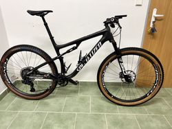 Specialized Epic carbon velikost XL 