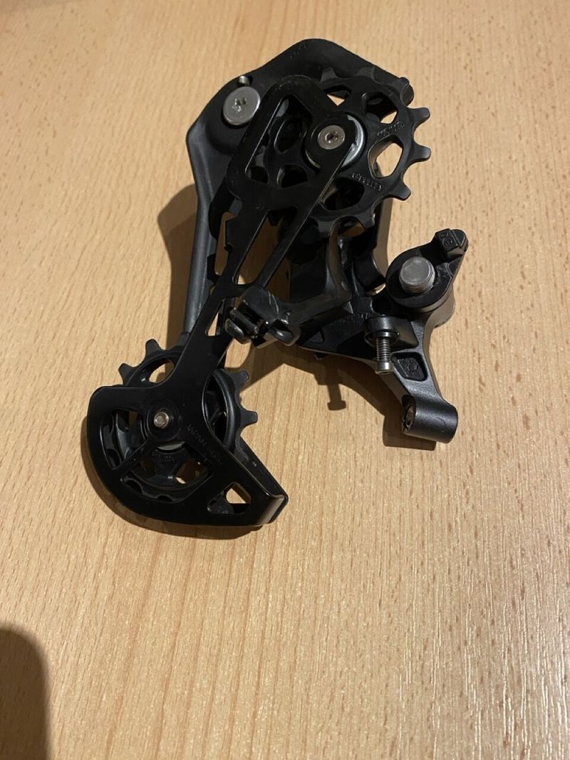 Kazeta, přehazovačka a řazení Shimano Deore 1x11