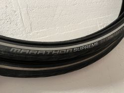 Schwalbe Marathon Supreme 37-622 700x35c