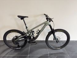 Trek Slash 9.9 X0 AXS T-Type Gen 6