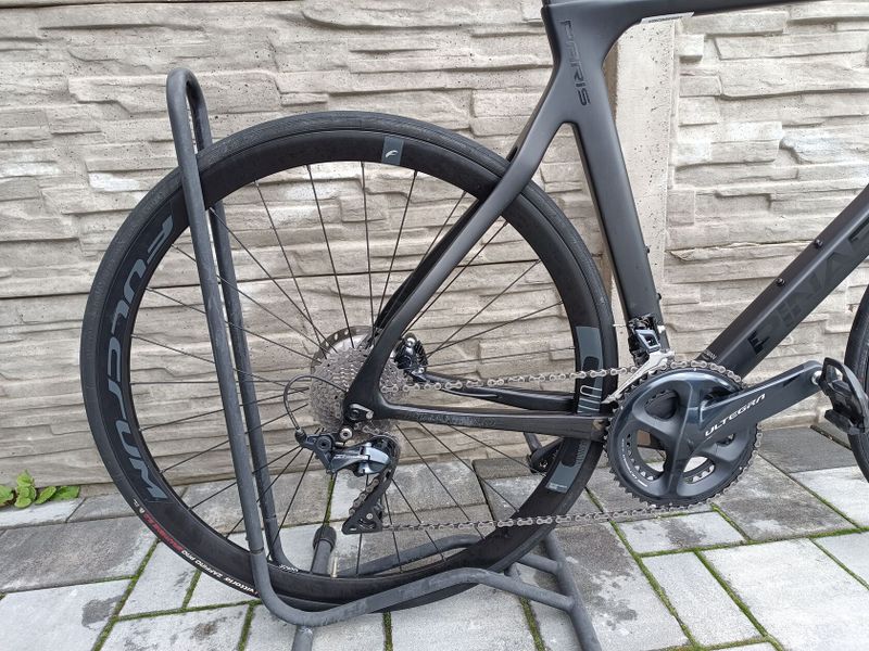 Pinarello Paris disc 