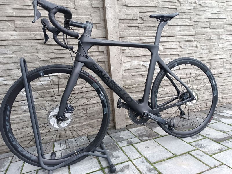 Pinarello Paris disc 