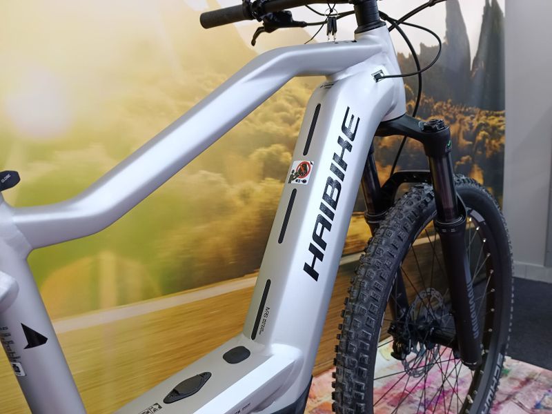 !!!NOVÝ!!! Haibike ALLTRACK 9, 27.5 MTB vel. S, BOSCH, 750Wh