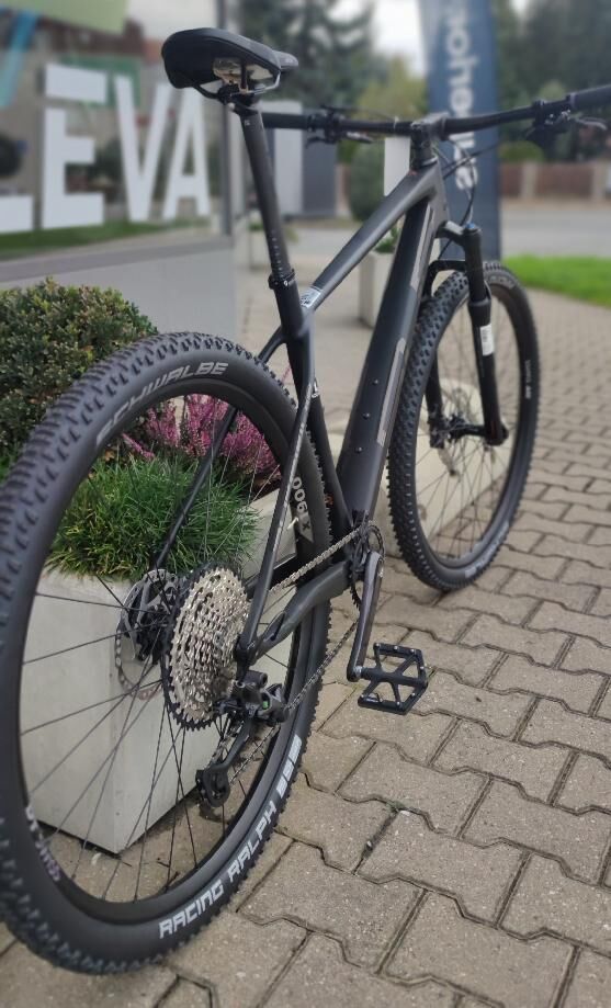 prodám nové MTB 29 kolo zn. SUPERIOR XP 979 Matte Carbon, vel. 19" (L) 