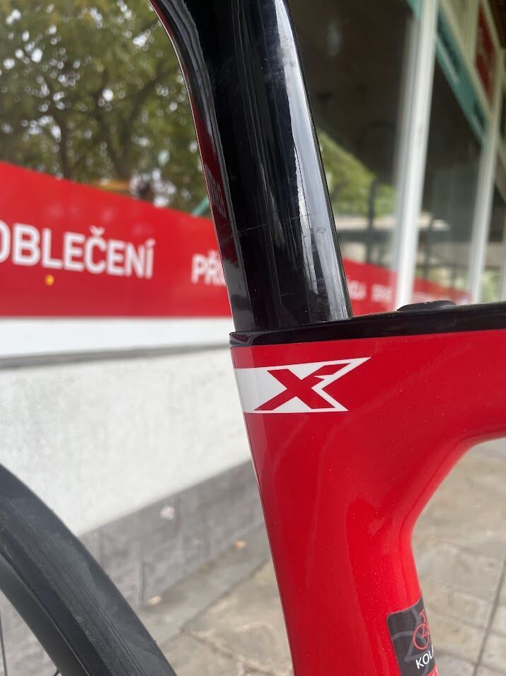 Pinarello X3 105Di2