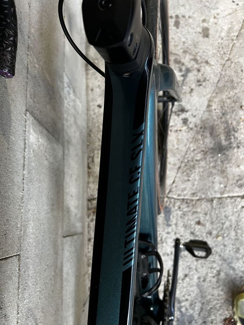 Canyon Ultimate CF SLX 8 DISC eTAP