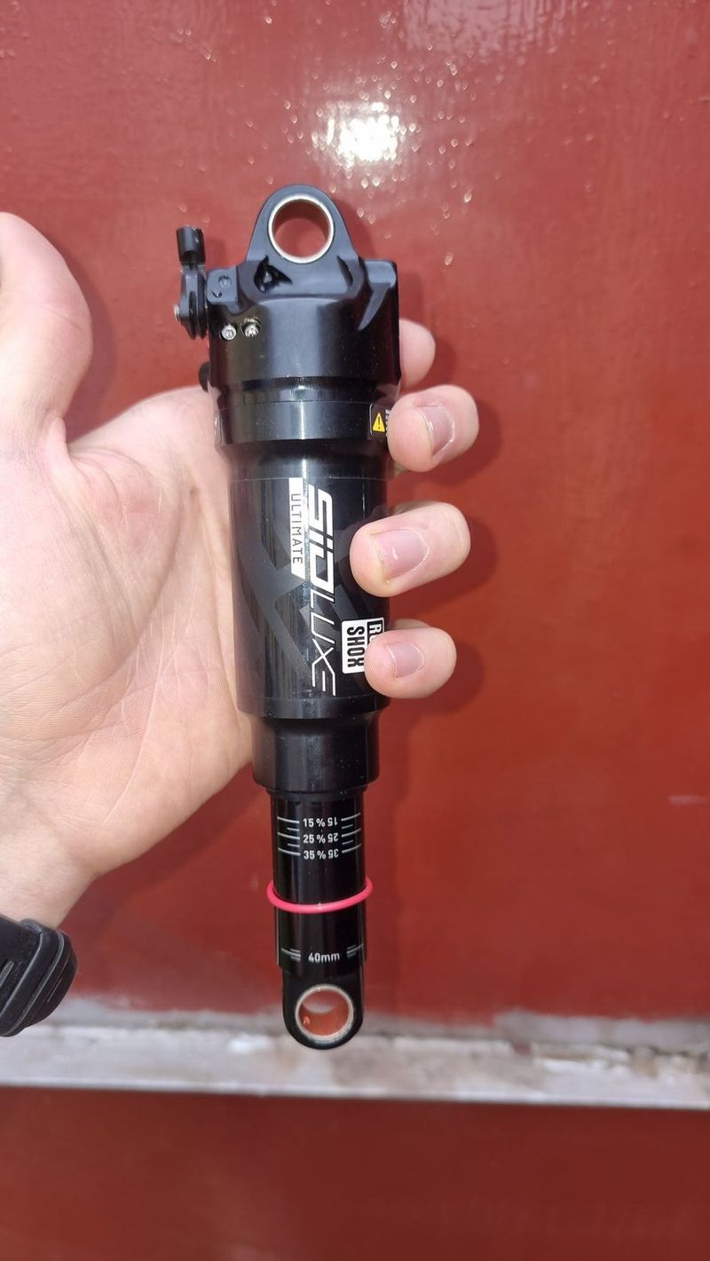 !!!RockShox SIDluxe Ultimate Remote, size 190x40mm!!