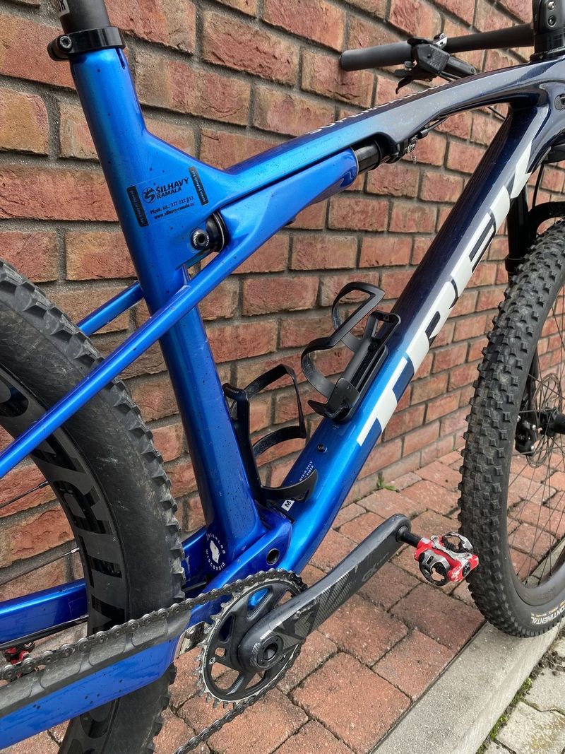 TREK Supercaliber XL 2022 - Navy Smoke to Alpine Blue Fade